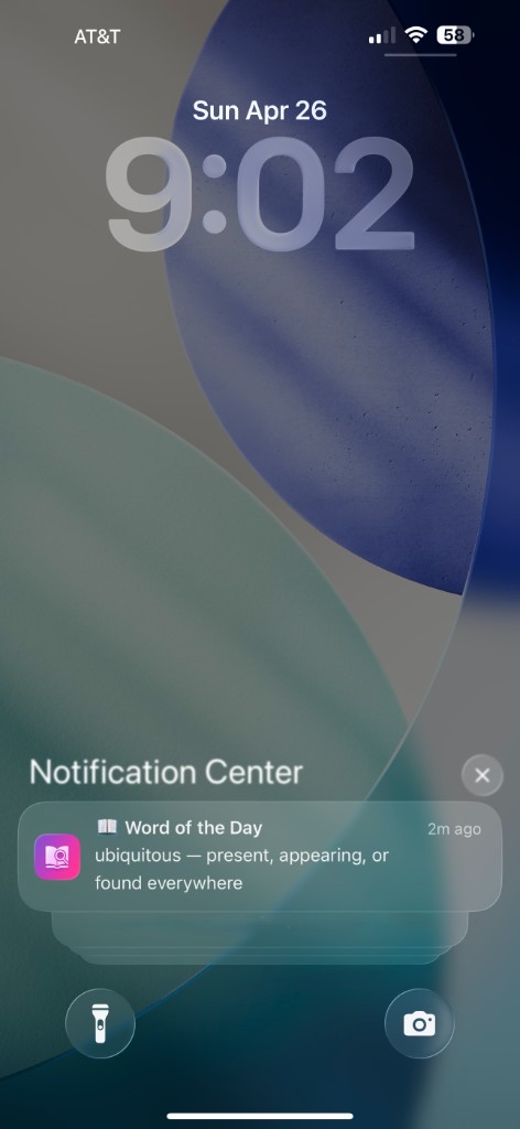Daily Word of the Day notification on the lock screen